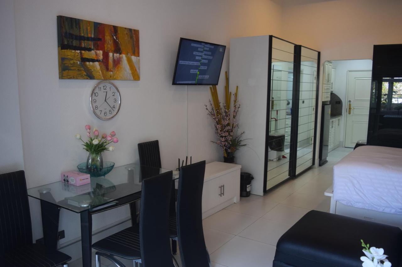 View Talay Residence 6 Wongamat Sand Beach Pattaya Exterior photo